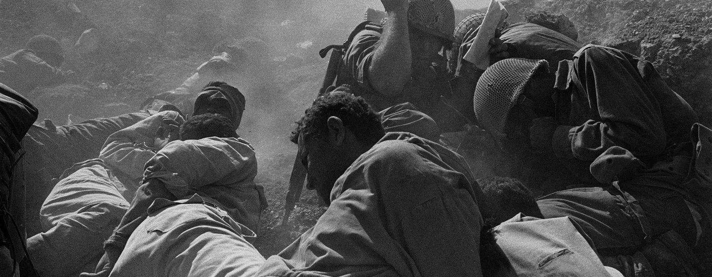 1341 Frames of Love and War